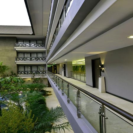 Amaroossa Suite Bali Nusa Dua  Exterior photo
