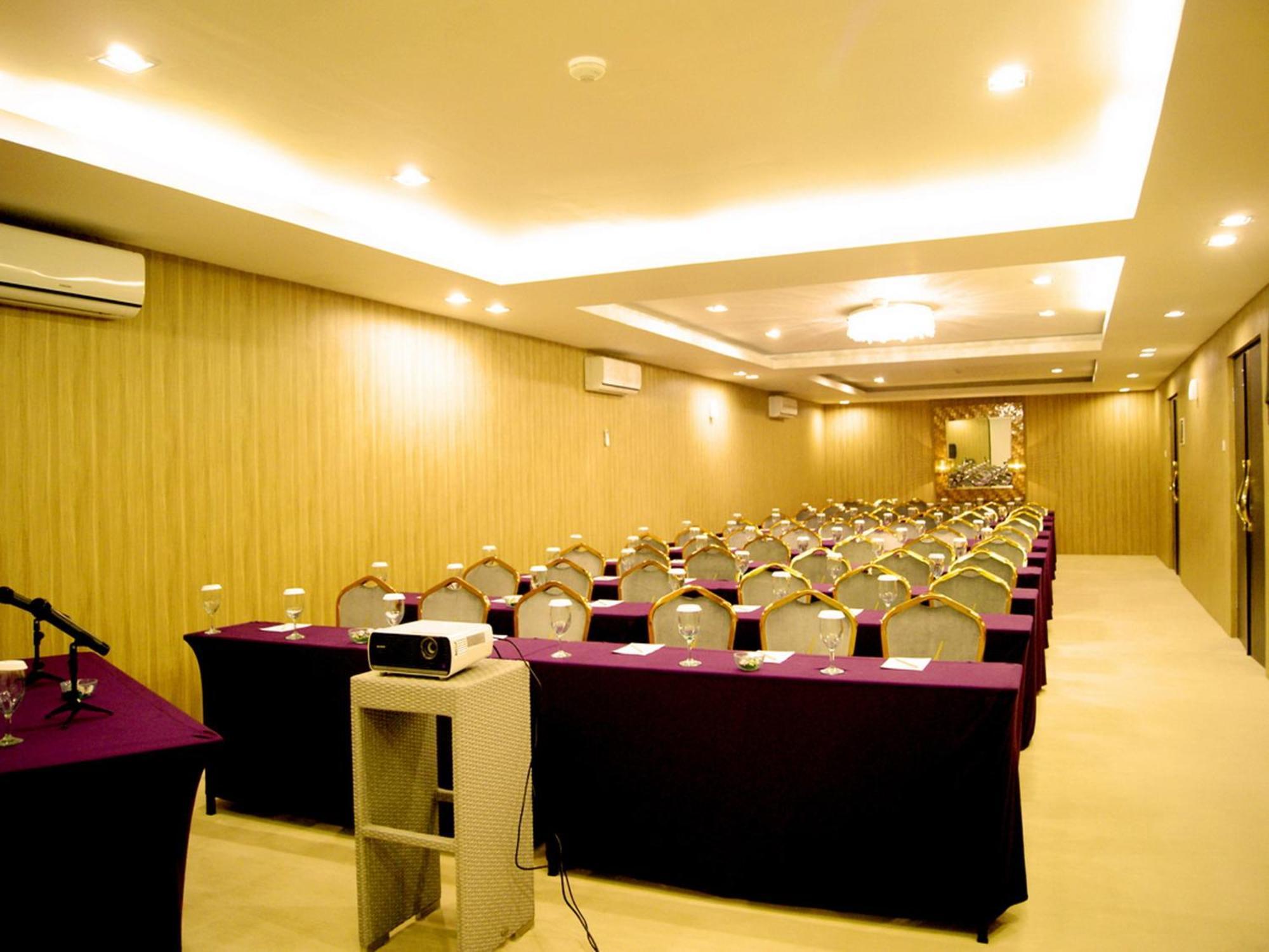 Amaroossa Suite Bali Nusa Dua  Exterior photo