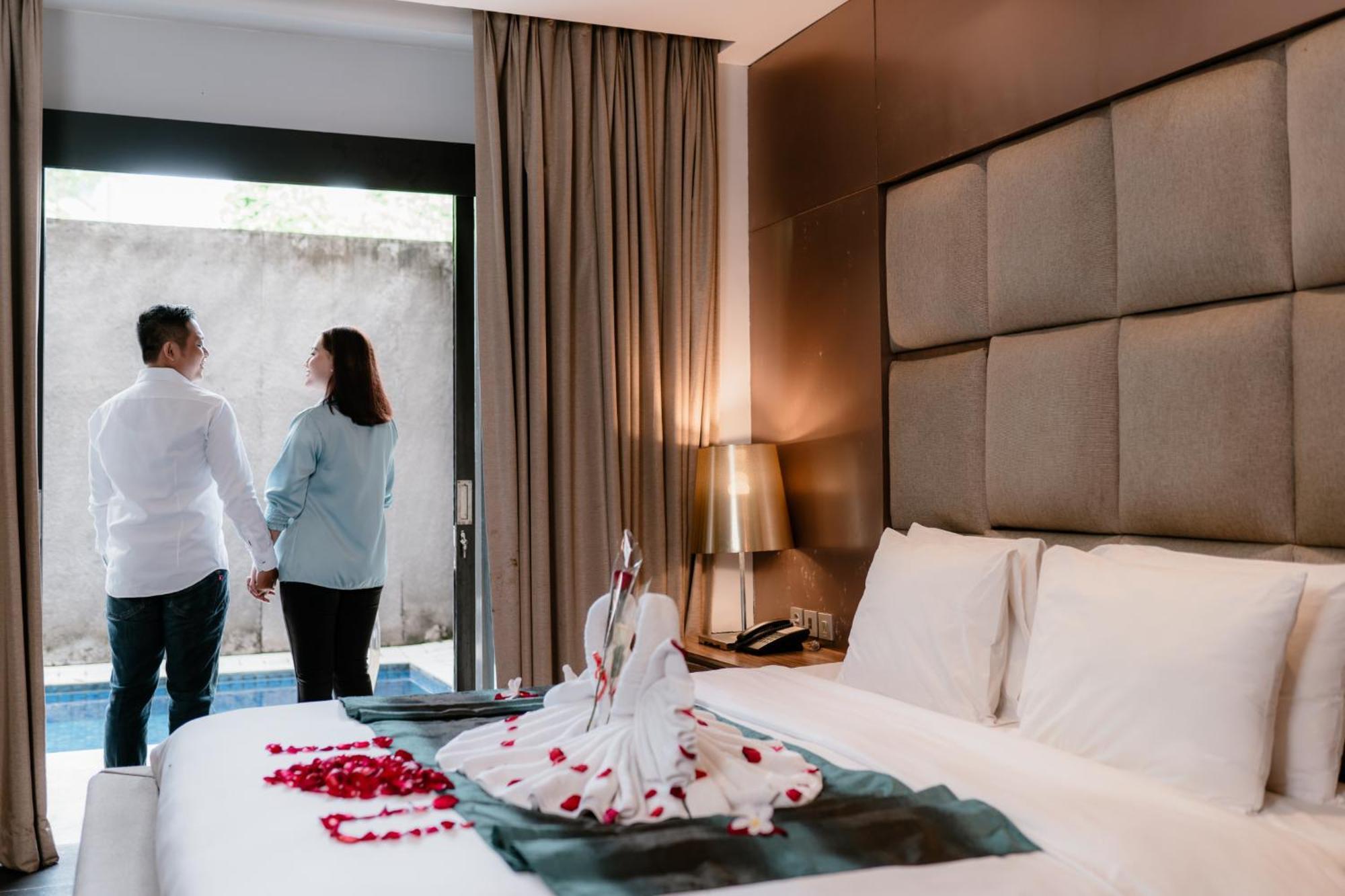 Amaroossa Suite Bali Nusa Dua  Exterior photo